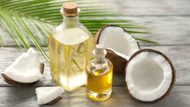 Корисна кокосова олія для волосся, способи застосування