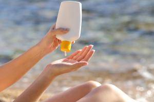 6 распространенных мифов о солнцезащитном креме