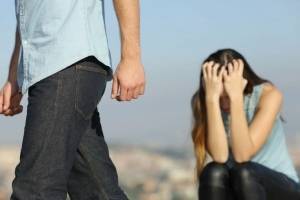 Как страх быть покинутым влияет на отношения