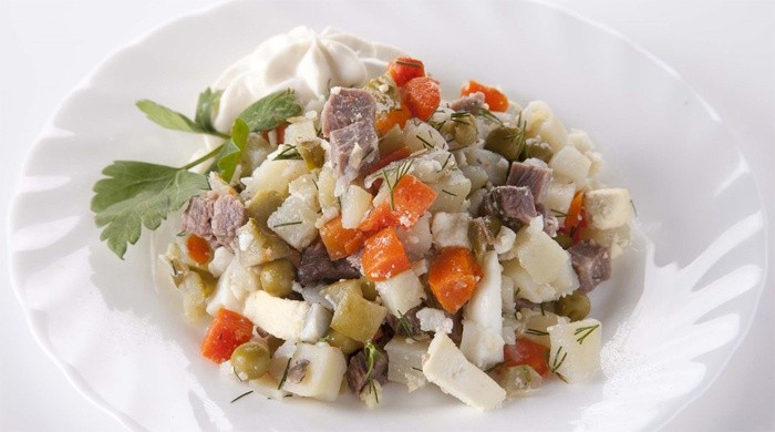 Салат столичный рецепт с мясом