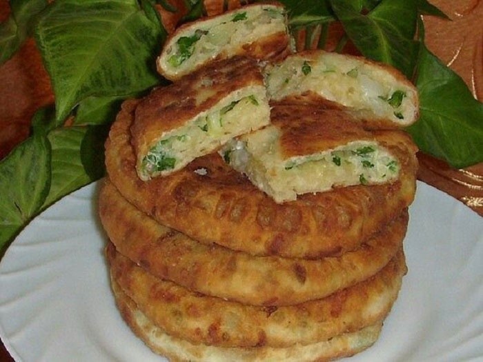 Сырные лепешки с начинкой на молоке рецепт 4