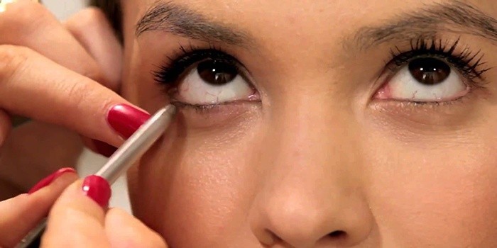 Как увеличить глаза с помощью карандаша