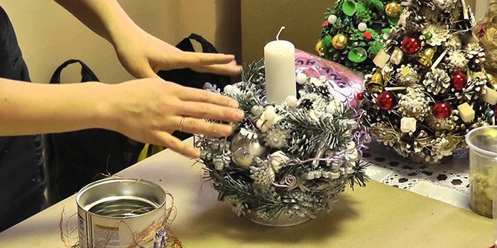 Сделать новогодний шар из подручных материалов