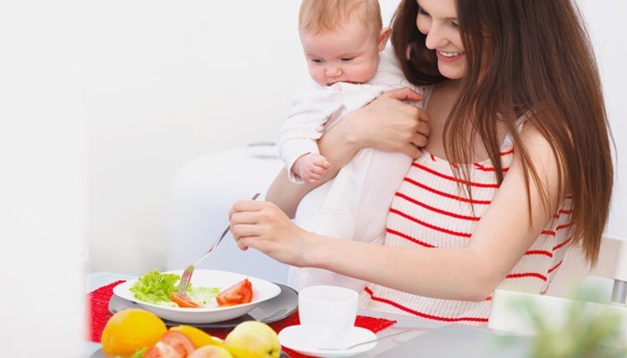 Диета для кормящих мам: правильный рацион после родов