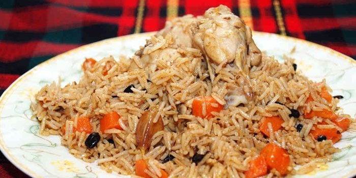 Рассыпчатый плов из курицы в казане Рассыпчатый плов из курицы в казане
