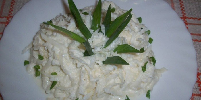 Салат из редьки из зеленой, белой или черной - рецепты приготовления вкусных и простых блюд с фото Салат из редьки из зеленой, белой или черной - рецепты приготовления вкусных и простых блюд с фото