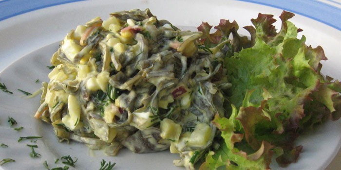 Салат из морской капусты - рецепт с фото
