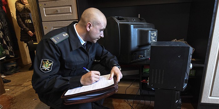 Что будет, если не платить банку кредит - судебные разбирательства и принудительное взыскание долгов