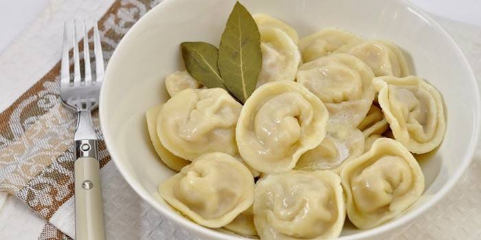 Пельмени с начинкой из курицы