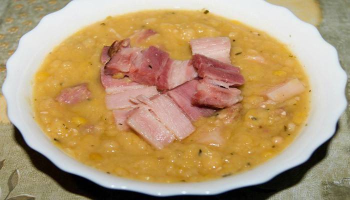 Первое с копченой курицей
