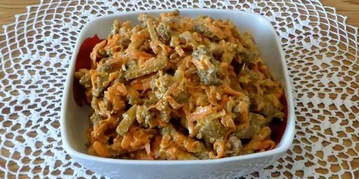 Готовый салат с говядиной