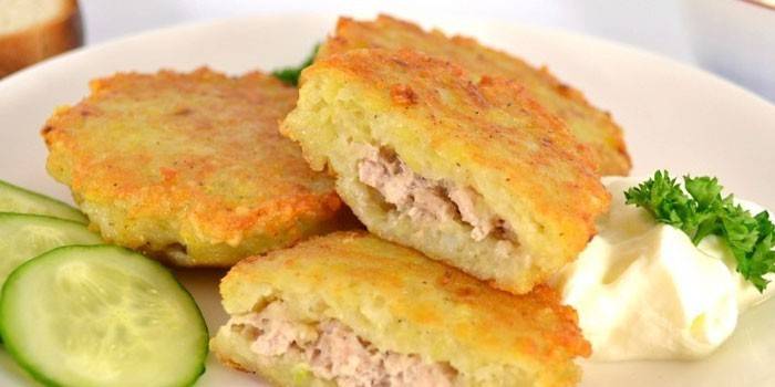 Жареные колдуны с мясной начинкой