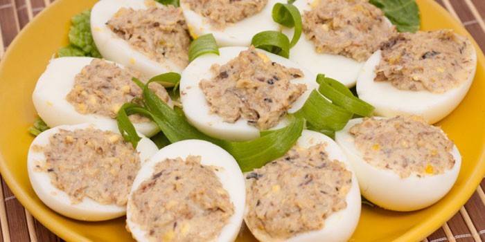 Начинка из шпротного паштета