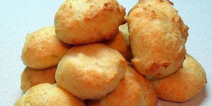 Сырные профитроли