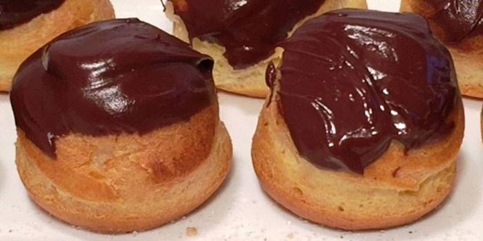 С карамельным кремом