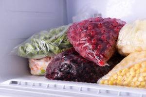 Продукты, которые не портятся при заморозке