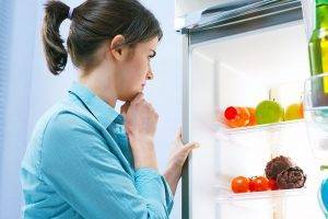 Зачем смартфон кладут в холодильник