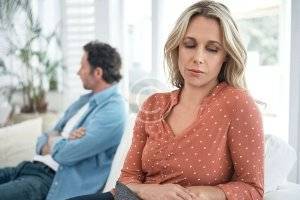 6 причин, по которым вы чувствуете себя одиноким в браке