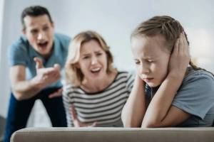 5 плохих моделей поведения родителей по отношению к детям