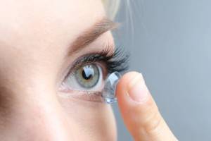 Могут ли контактные линзы навредить зрению