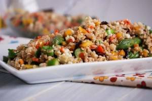 Рецепт: ароматный рис с овощами
