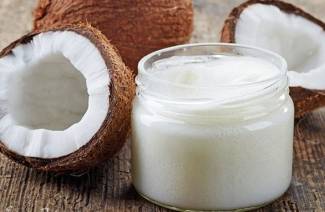 9 полезных свойств кокосового масла