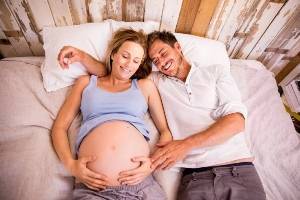 Отношения мужа и жены во время беременности