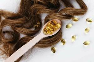 Витамин С для волос: польза и способ применения