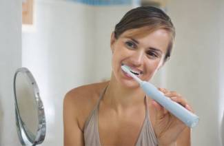 Что такое звуковая зубная щетка