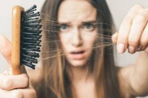 5 пищевых привычек, которые вызывают выпадение волос