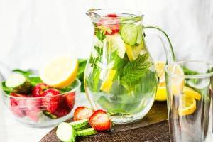 7 рецептов детоксикационной воды для ускорения метаболизма