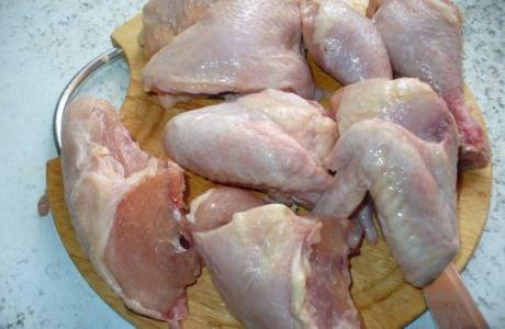 Как разделать курицу на порционные куски