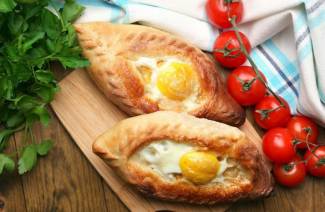 Хачапури по-аджарски