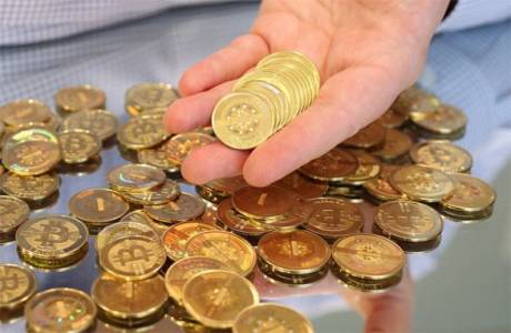 Как заработать биткоины без вложений