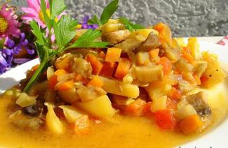 Овощное рагу с кабачками и картошкой