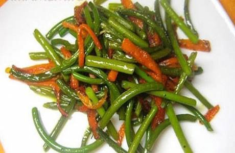 Как приготовить чесночные стрелки по-корейски