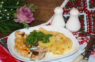 Мясо по-французски с картошкой в духовке