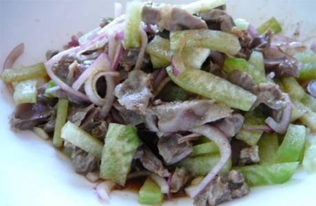 Салат с куриными желудками