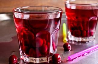 Компот из вишни с косточками на зиму
