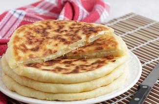 Лепешки из кефира на сковороде