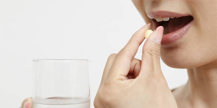 Как пить флуконазол при молочнице женщинам и мужчинам