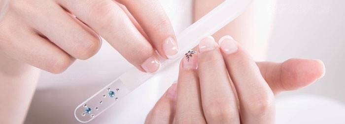 Пятна белого цвета на ногтях – нарушение в организме