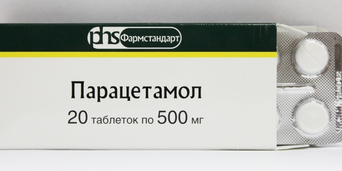 Таблетки Парацетамол в упаковке