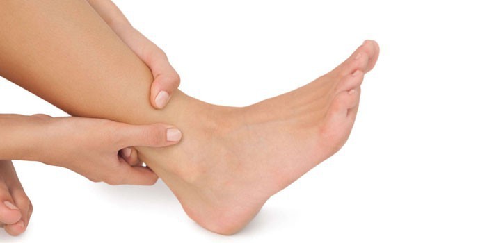 Лечение дерматита на ногах