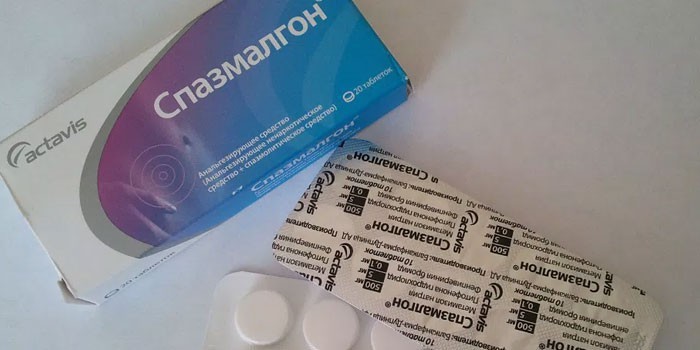 Таблетки Спазмалгон в упаковке