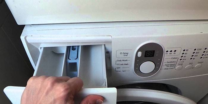 Емкость для порошка в стиральной машине