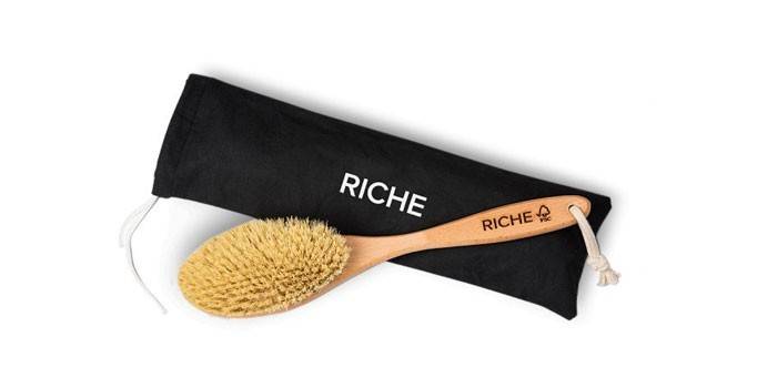 Модель от Riche
