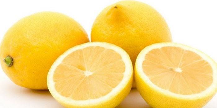 Целые и половинки лимонов