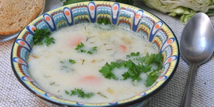 Овощной суп с плавленым сырком