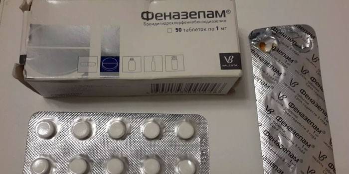 Упаковка таблеток Феназепам